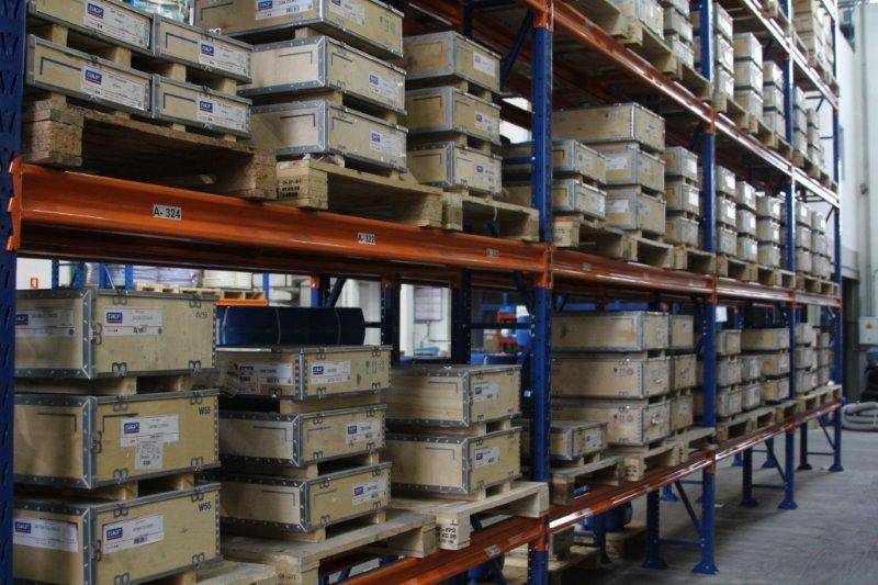 Centro de Distribuição Abecom - Produtos SKF