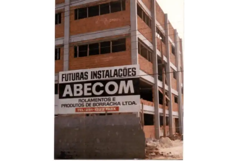 3 1 Construção da Instalação da Abecom/Matriz na Rua 21 de Abril, SP