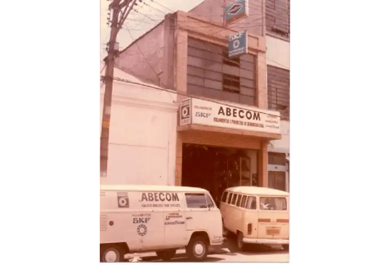3 Instalação da Abecom na Rua 21 de abril, SP